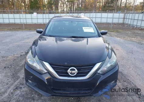 2017 Nissan Altima 2.5 Sr from USA, damaged, VIN 1N4AL3AP4HC135751